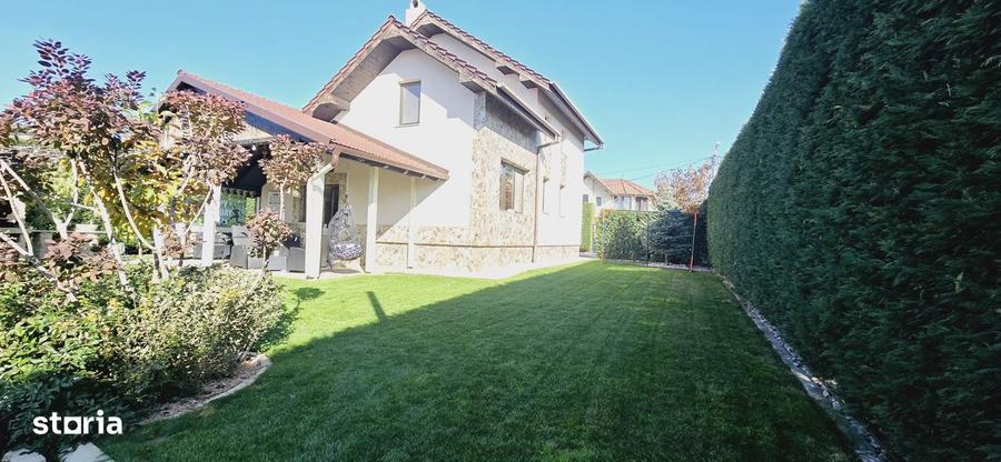 Casa familiara P+M, 795 mp teren, piscina-Oncea , panouri solare. - 12