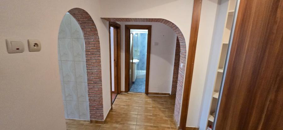 2 camere de vanzare , etaj superior, central  Focsani - 22