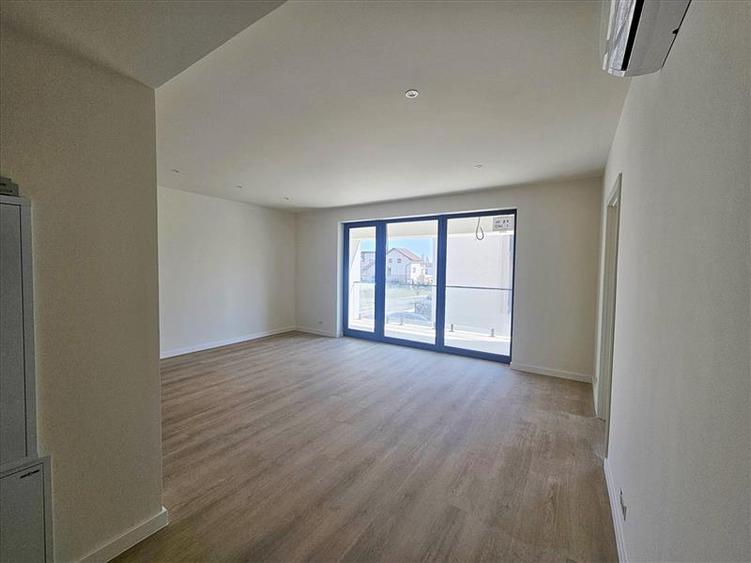 COMISION 0% APARTAMENT NOU, ZONA ARADULUI - LIPOVEI - 4