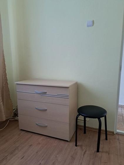 Inchiriez apartament - 2