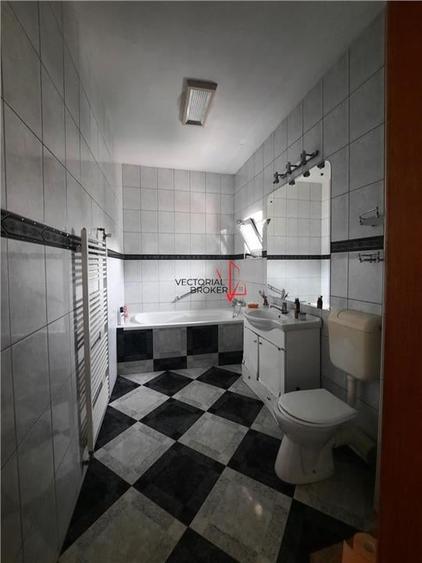 Vila 2 etaje, curte generoasa Vatra Luminoasa - 23