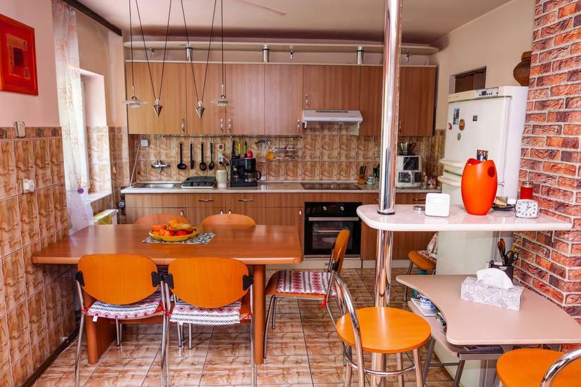 INVESTITIE Apartament 3 camere, 75 mp + boxa 18 mp, vedere munte Baile Herculane - 4