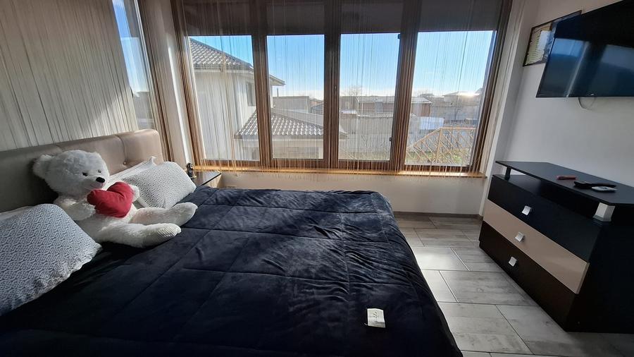 km 5 - vila P+ 1 etaj (teren 580 mp /deschidere 13.5 ml ) - 6