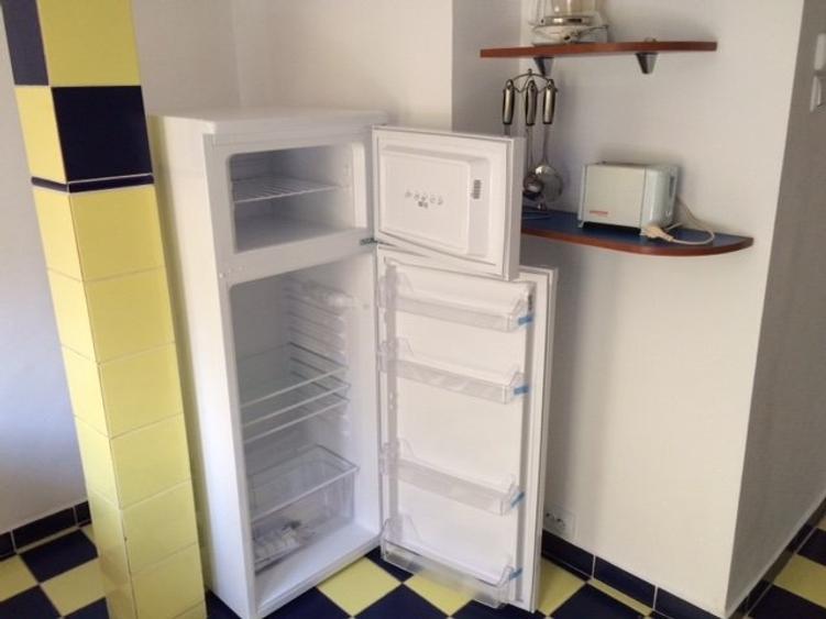 UNIRII-CAMAERA DE COMERT- garsoniera mobilata ,et3,VEDERE  SUPERBA,450 EURO - 3