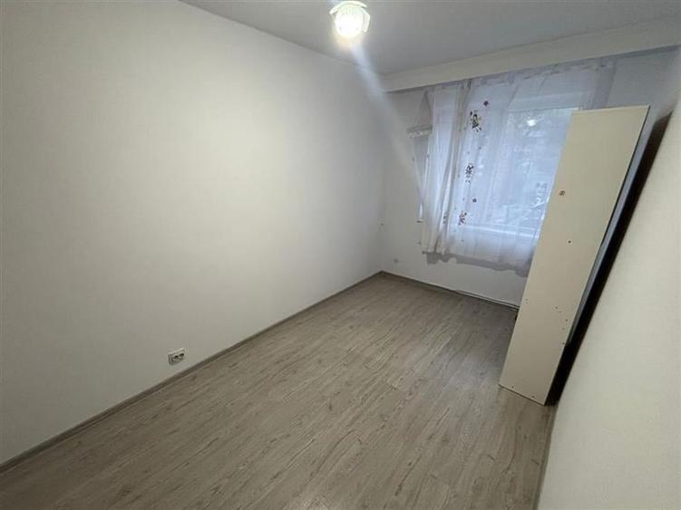 Apartament cu 3 camere - Aleea Ghioceilor - 5
