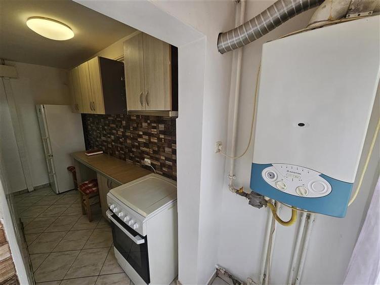 Garsonieră decomandată, mobilată în Calea Caransebeșului