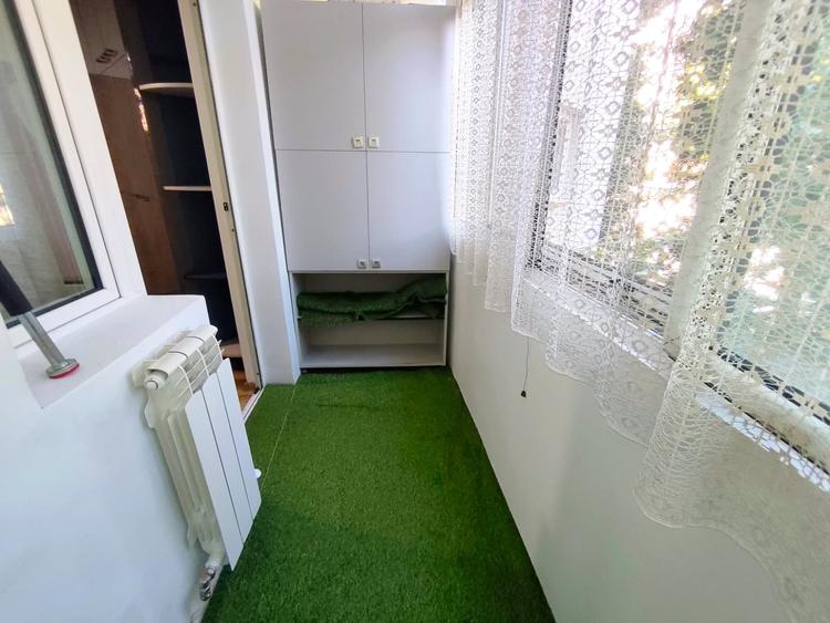 Apartament cu 2 camere decomandat, mobilat în Central