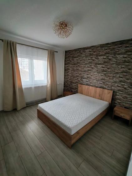 Apartament cu 2 camere decomandat în Lotus