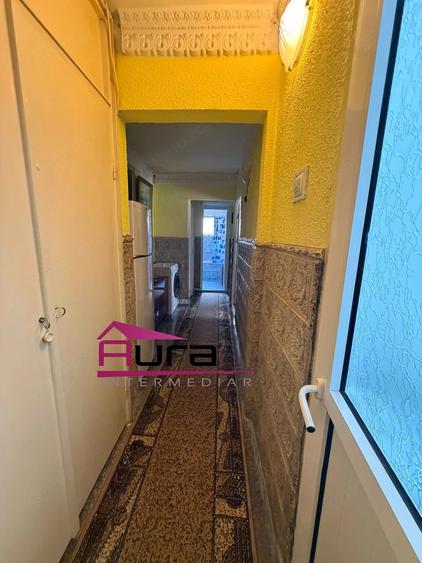 Apartament cu 3 camere decomandat în E3