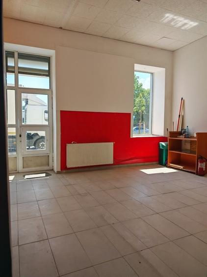 Spațiu comercial, de 164 mp, în Mureșeni