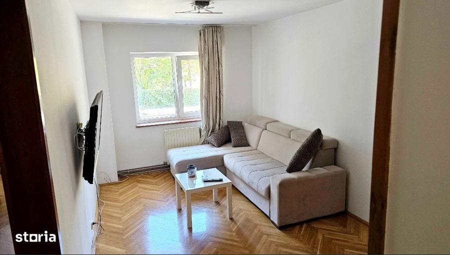 Apartament cu 4 camere în Central