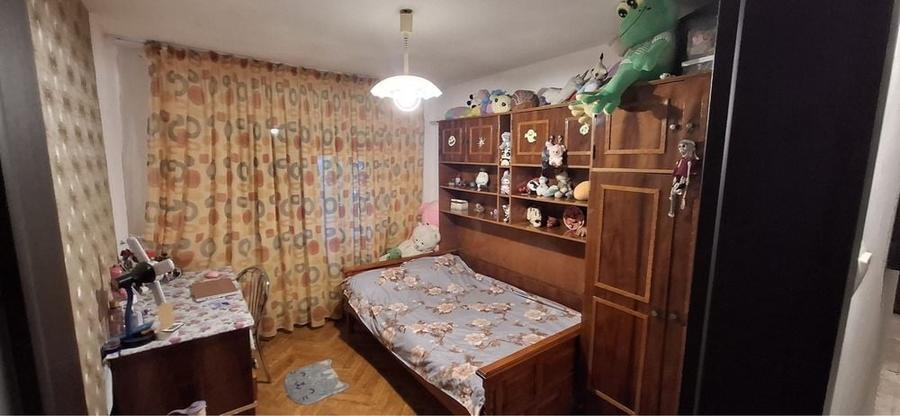 Apartament cu 3 camere decomandat în Gării