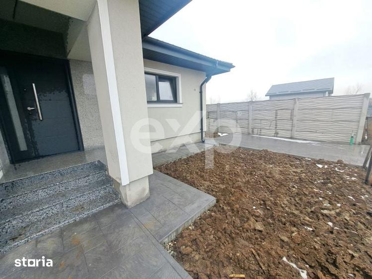 Casă cu 3 camere cu Teren 375 Mp în Vidra