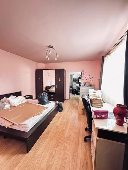 Apartament cu 3 camere nedecomandat în Iosefin