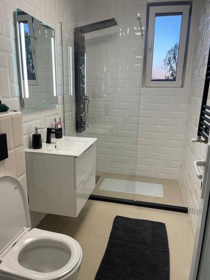 Apartament cu 2 camere nedecomandat în Central