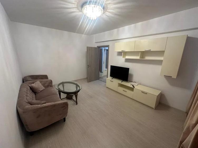 Apartament cu 2 camere decomandat în Drumul Taberei