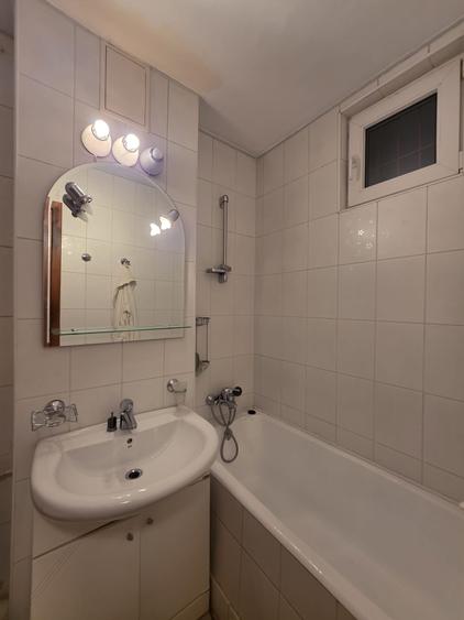 Drumul Taberei, 3 camere, decomandat, 2 min parc, 5 min metrou, etaj 1 - 22