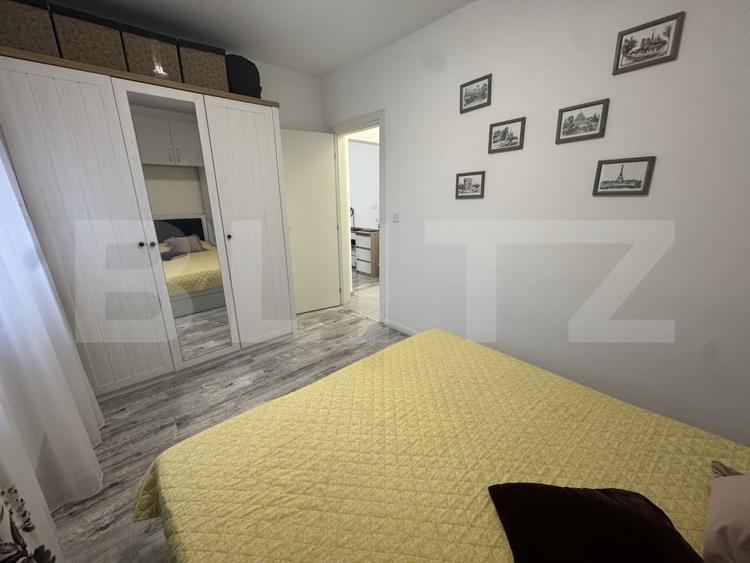 Apartament cu 2 camere semidecomandat, mobilat în Bucium