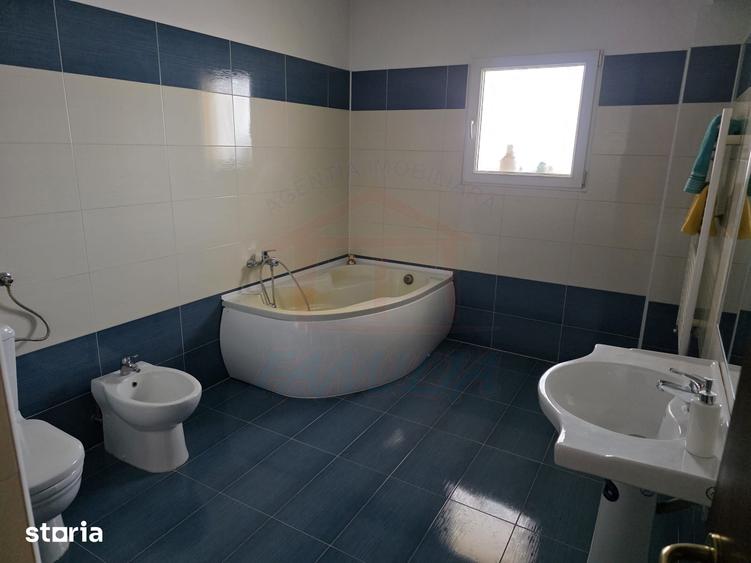 Apartament cu 3 camere în Siderurgiștilor