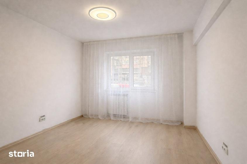 Apartament cu 3 camere decomandat în Nerva Traian