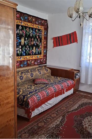 Casă cu 3 camere în Bodești