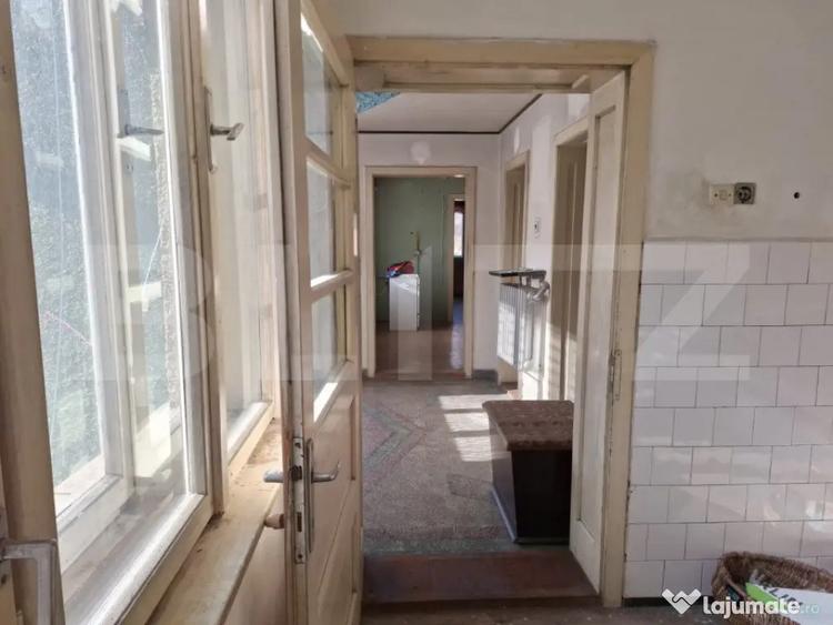 Casă cu 3 camere cu Teren 1372 Mp în Baciu