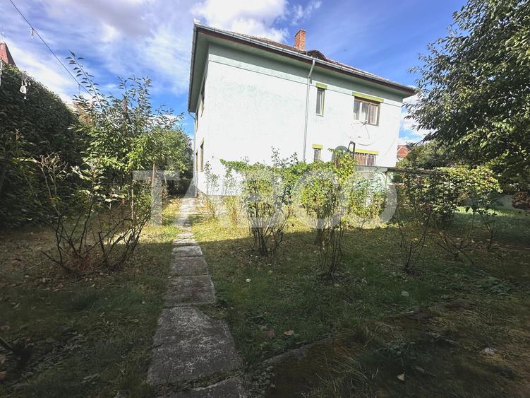 Apartament cu 3 camere decomandat, mobilat în Sub Arini