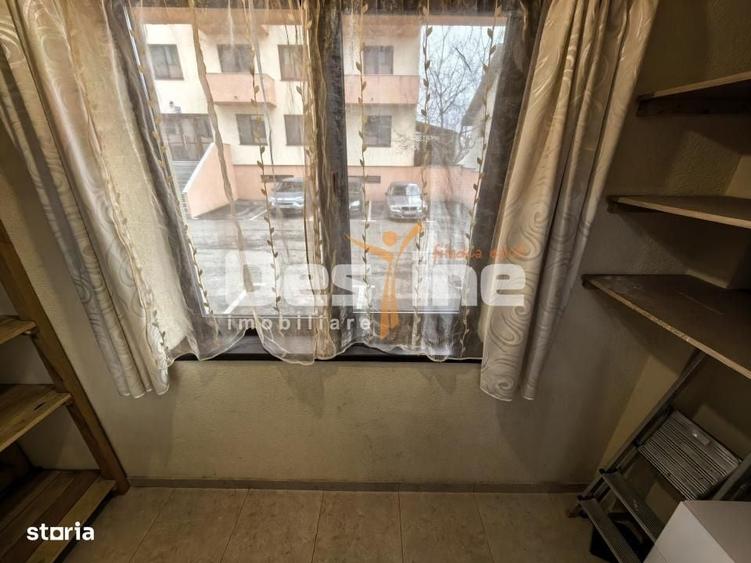 Apartament cu 3 camere decomandat, mobilat în Lunca Cetățuii