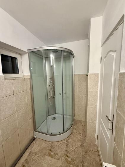 Garsonieră decomandată în Micro 3