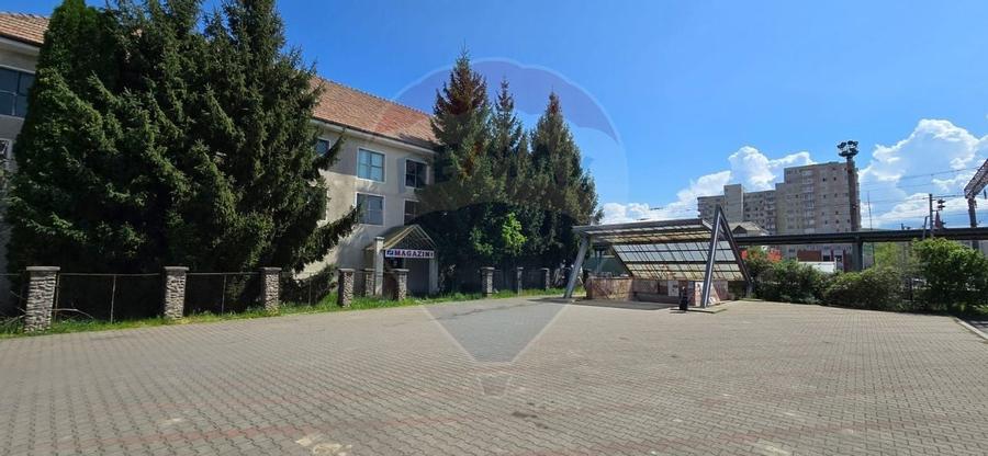 Spațiu comercial de închiriat – 204 mp – zona Pasaj, Bistrița - 1
