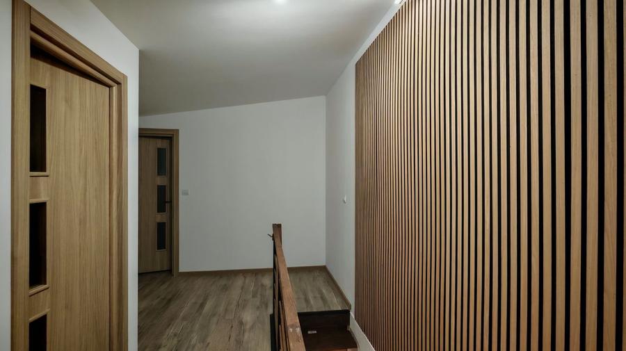 Casa P+E 4 camere , Racadau Carpatilor -LIDL- ,curte comuna. - 39