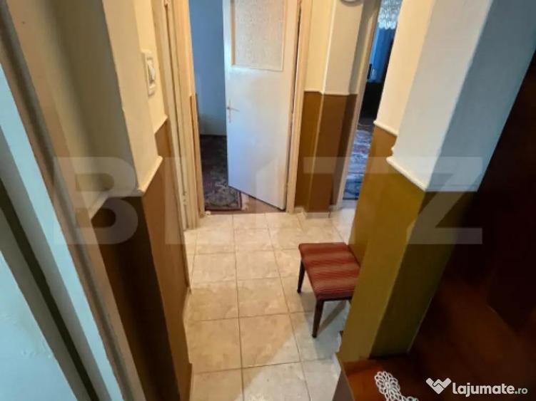 Apartament 4 camere, 53,48 mp, zona Micro 8 - 8