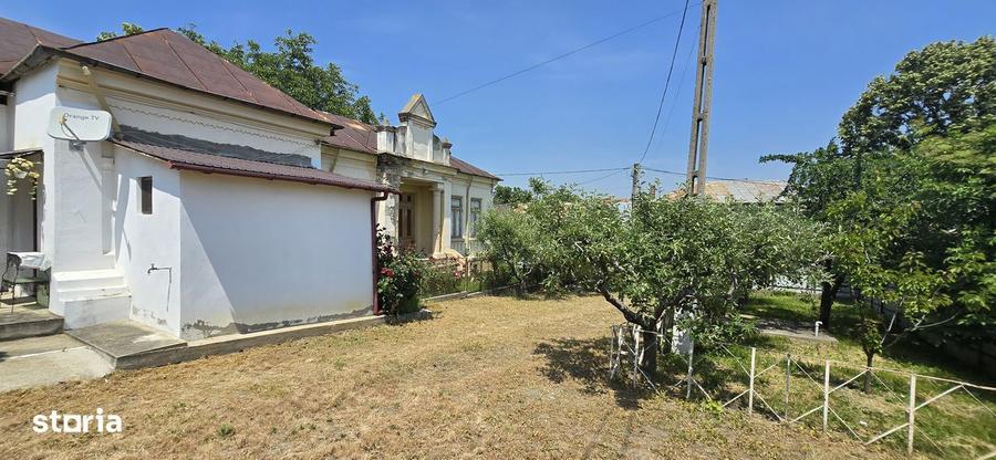 Casa cu 5 camere, curte ?i pivni?a, 35000 EUR - 3