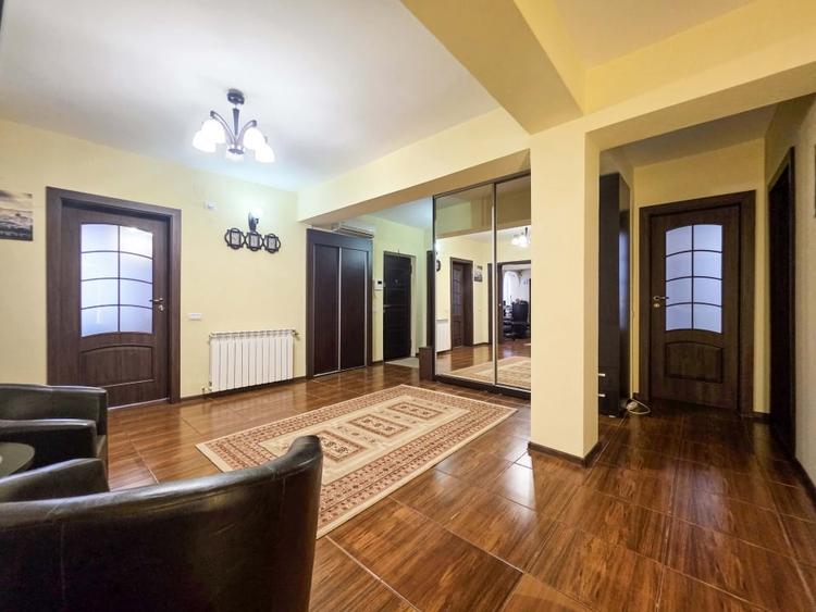 Cladire de vanzare D+P+3E+M, zona Stadion, Pretabil pentru diferite activitati. - 4