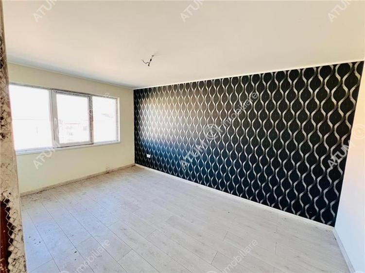 Apartament cu 4 camere 2 bai si balcon zona Rahovei din Sibiu - 3