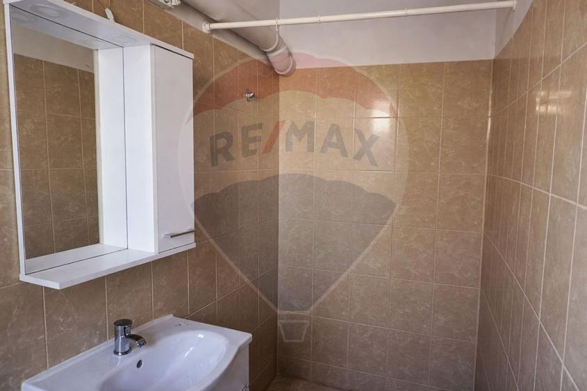 Garsoniera de vanzare in Bacau, pe strada Aviatori, nr. 11 - 7