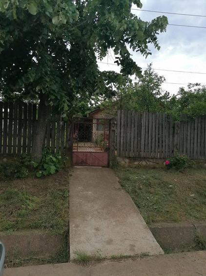 Vand Casa in Zore?ti - 1