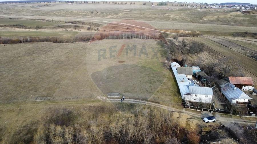 Teren 2925 mp comuna Mitocu Dragomirnei - 8