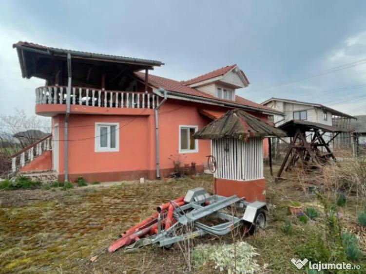 Casa P+M cu 2 corpuri, garaj ?i teren generos ~23 ari - 1