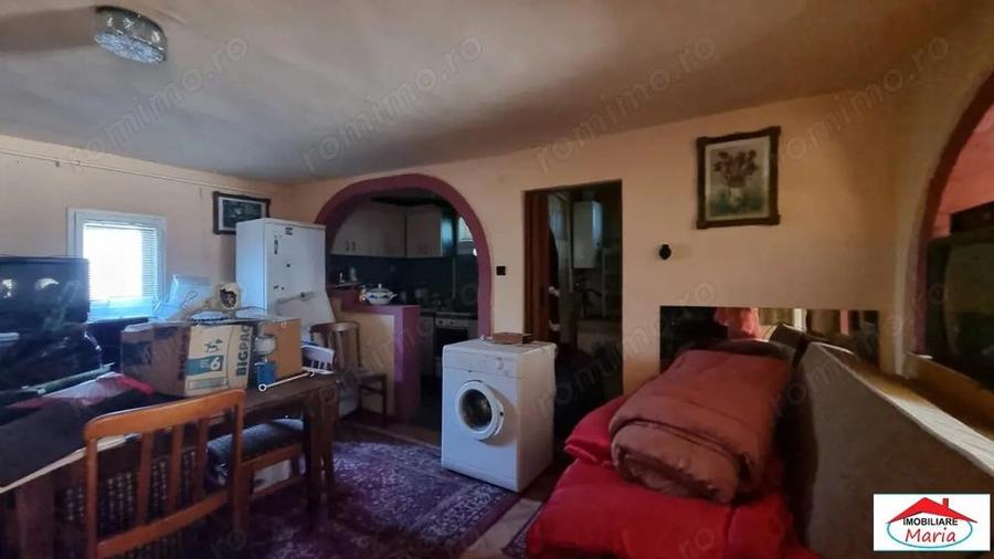 Parte de casa etaj 1 cu curte separata - 13