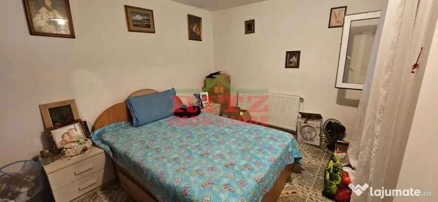 CASA DE VANZARE P 1 E - 13