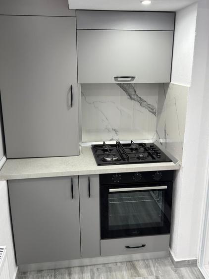 Apartament de vanzare - 4