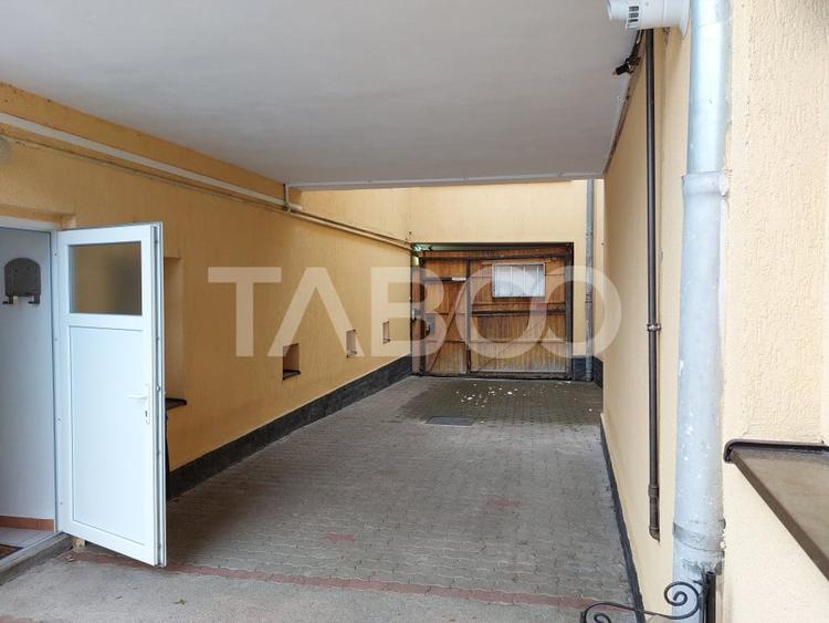 Proprietate 253 mp  pretabila Casa Pensiune Gradinita  980 mp teren - 30