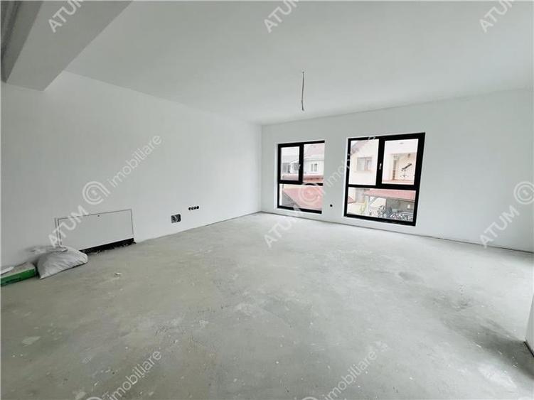 Apartament cu 3 camere si 2 balcone in Selimbar zona Shopping City - 16