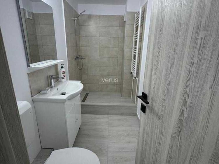 Calea 13 Septembrie, Panduri bloc 1989, anvelopat, renovat proaspat, et 1 - 1