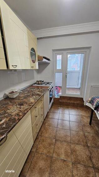 Inchiriez apartament 2 camere - 5