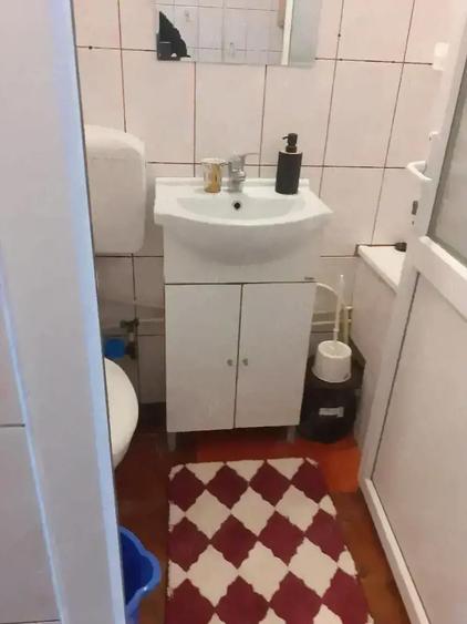 Ofer garsoniera spre inchiriere - 3