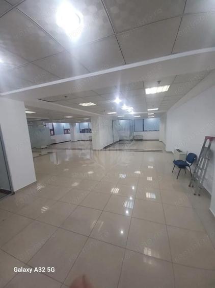 SPATII COMERCIALE /BIROURI//CLINICA// WEST MALL - 4