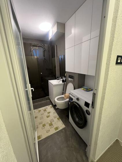 Inchiriez apartament 2 camere in Micro - 5