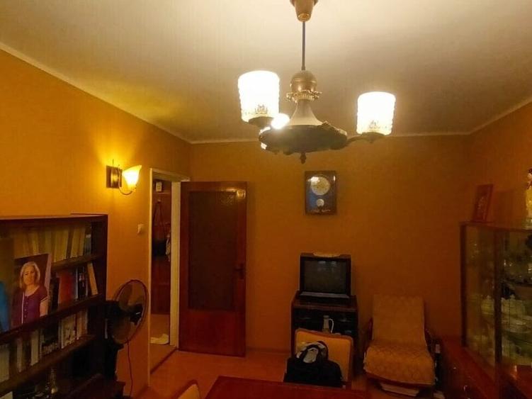 Titan-Intrarea Barsei-bloc 1986 - 8